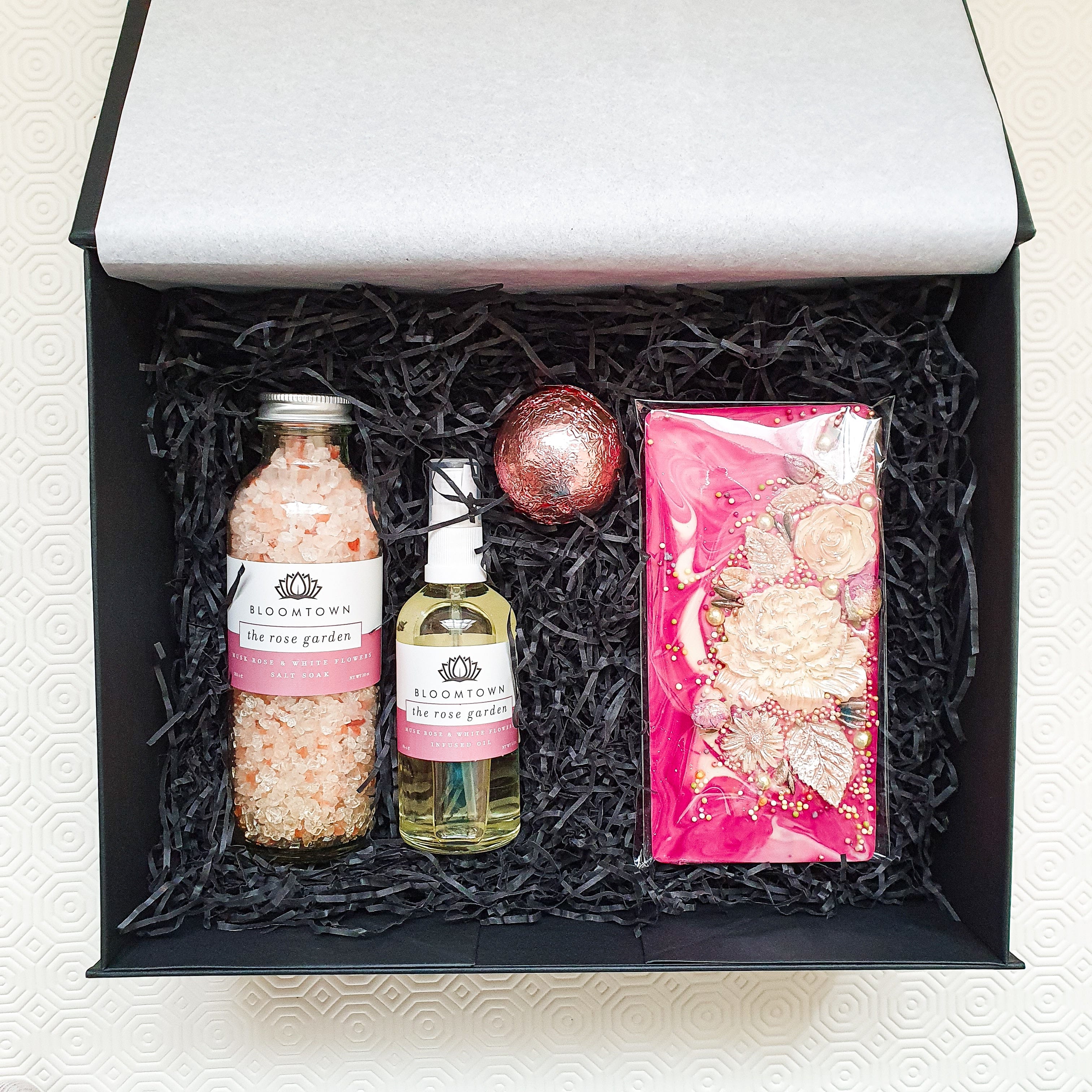4. Gift box - Sisi food sculptor